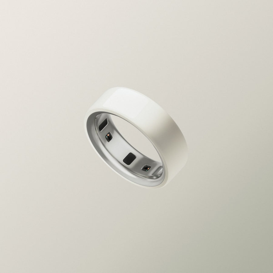 Oura Ring 4 Ceramic — Cloud